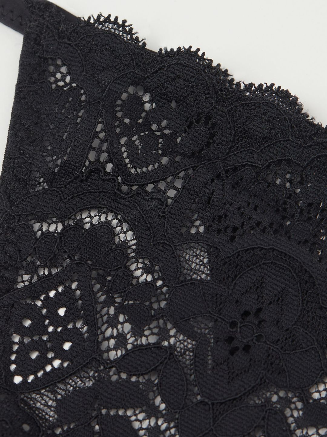 Women's Lace & Nylon Floral G-String - Maroon